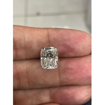 5.49 Carat H-VS2 Cushion Cut Natural Diamond 5.49 Carat H-VS2 Cushion Cut Natural Diamond