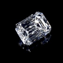 4.00 Carat I-VS2 Emerald Cut Natural Diamond 4.00 Carat I-VS2 Emerald Cut Natural Diamond