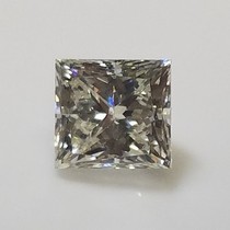 0.99 Carat I-VS1 Princess Cut Natural Diamond