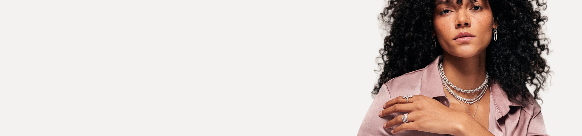 Necklaces & Pendants