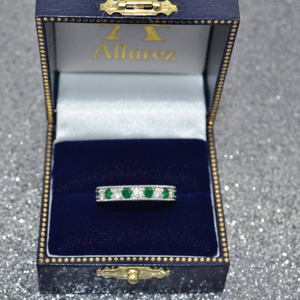 Antique Diamond & Emerald Engagement Ring 18k White Gold (0.72ct)