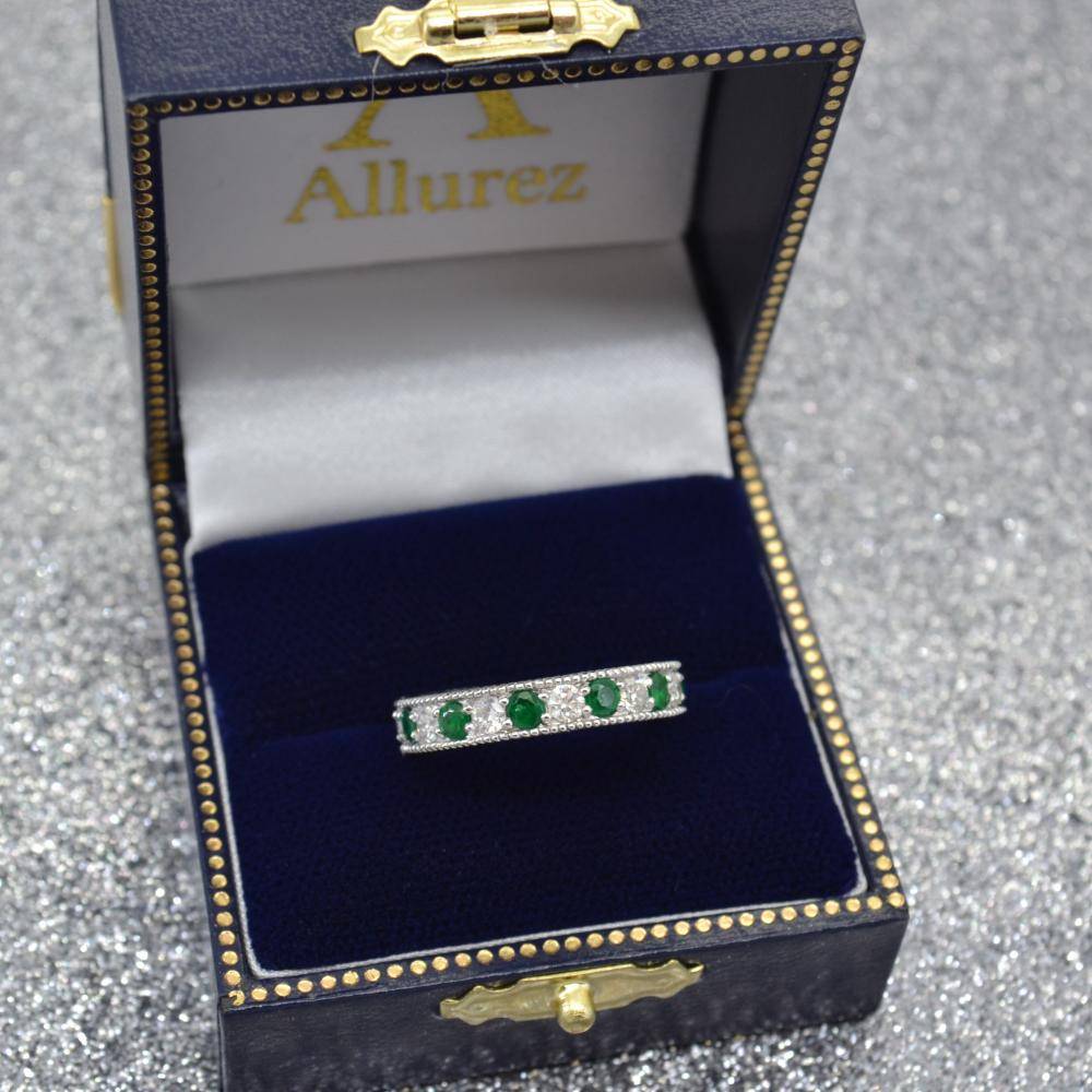 Antique Diamond & Emerald Engagement Ring 18k White Gold (0.72ct)