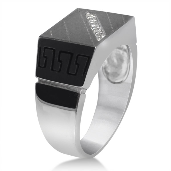 Diamond Accented Engagement Ring in 14k White Gold (0.15ct)