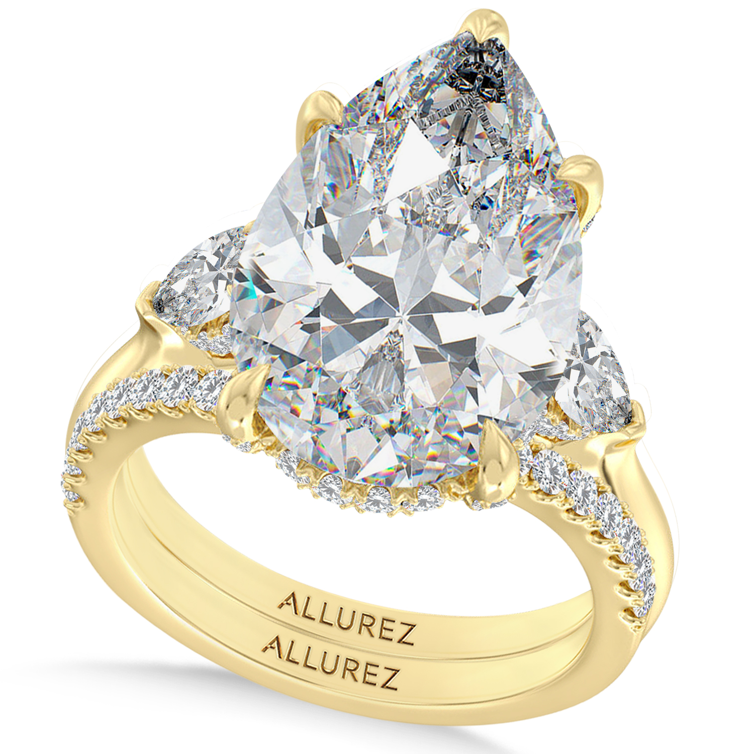 Pear Lab Diamond Bridal Set 14K Yellow Gold (7.33ct)