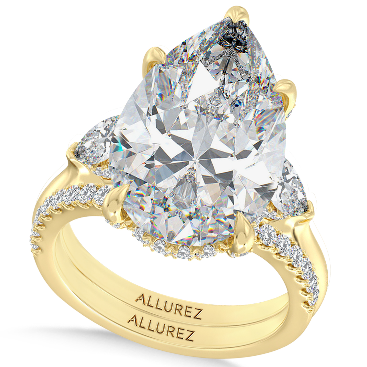 Pear Lab Diamond Bridal Set 14K Yellow Gold (8.33ct)