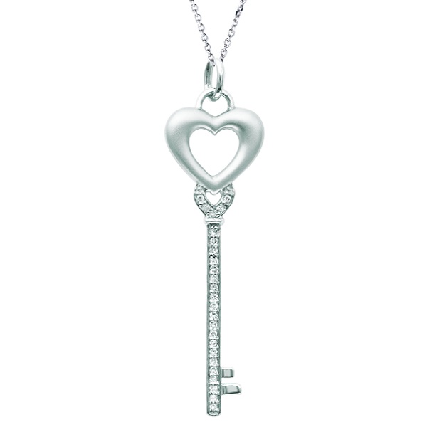 Diamond Heart Key Pendant Necklace in 14k White Gold (0.10ct)