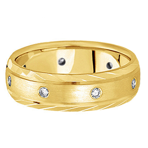 Men's Burnish-Set Diamond Wedding Band in 18k Yellow Gold (0.4 ctw)