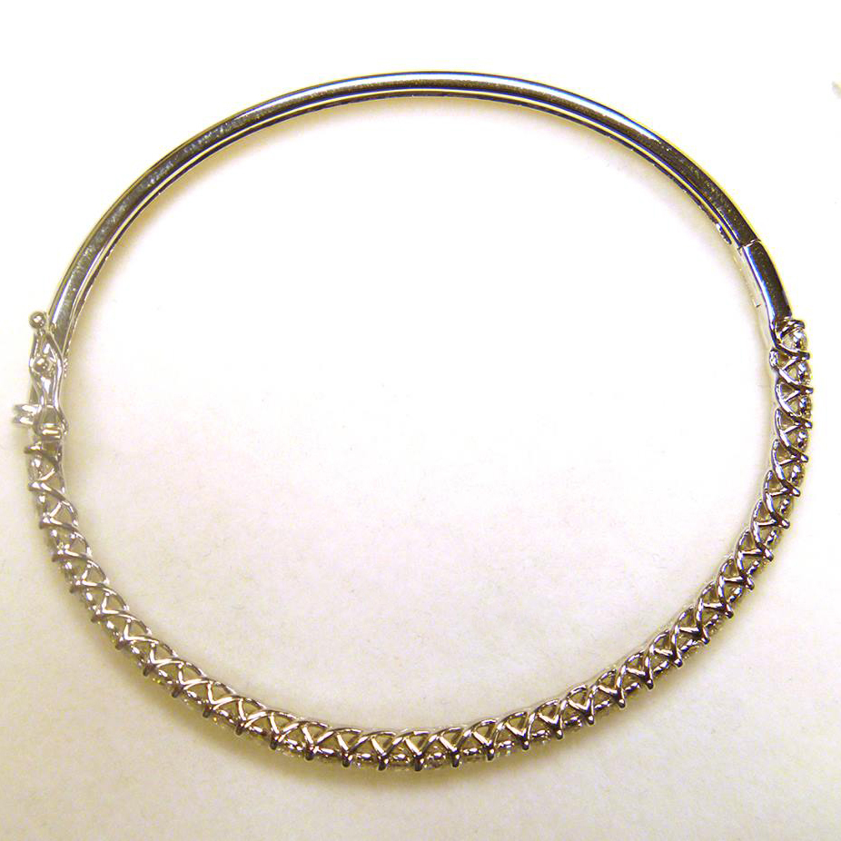 Luxury Stackable Diamond Bangle Bracelet 14k White Gold (2.03ct)