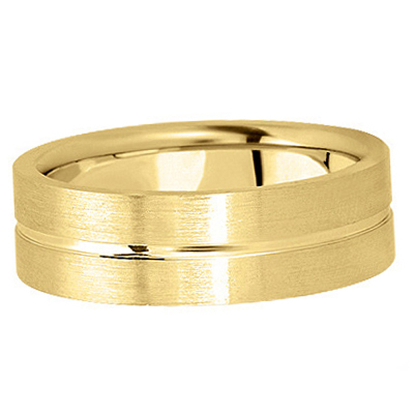 Men's Carved Flat Wedding Band in 18k Yellow Gold (7mm)