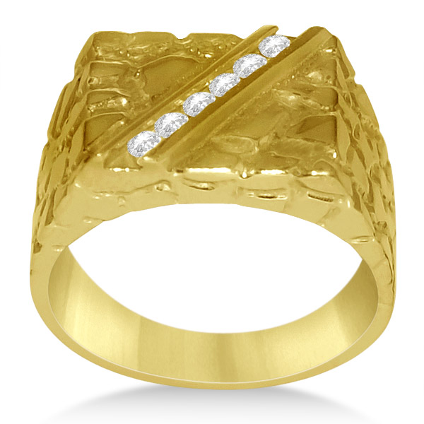 Diamond Accented Engagement Ring in 14k Yellow Gold (0.25ct)