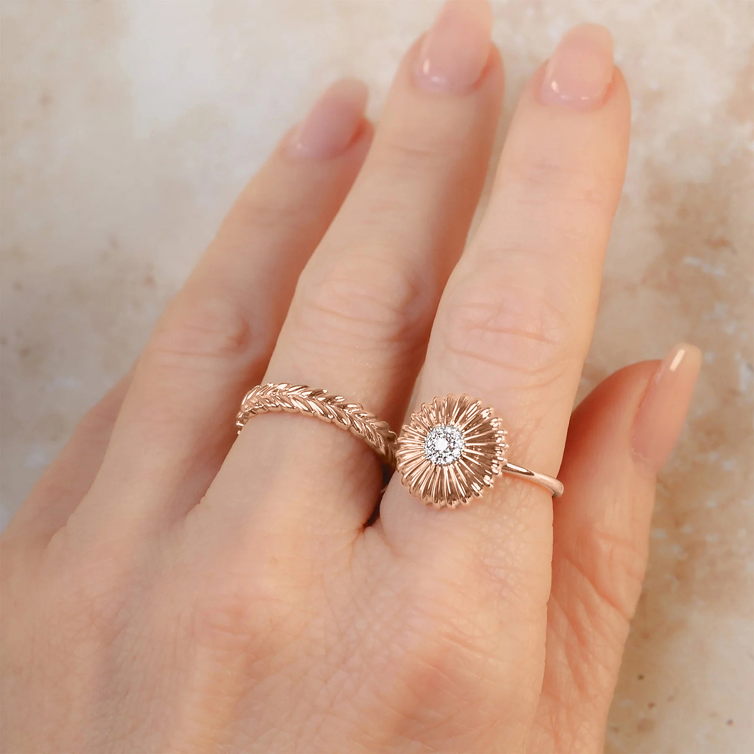 Diamond Daisy Flower Ring 14K Rose Gold (0.10ct)