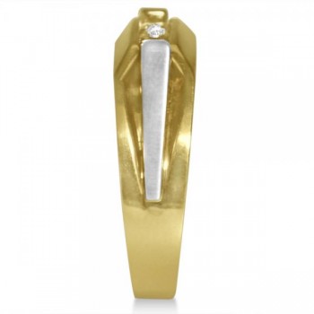 Men's Diamond Accented 3 Stone Wedding Band in 14k Two Tone Gold (0.25ct)