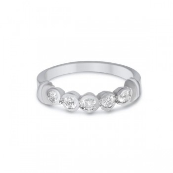 Diamond Five Stone Semi Bezel Set Wedding Band in Platinum (0.40ct)