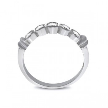 Diamond Five Stone Semi Bezel Set Wedding Band in Platinum (0.40ct)