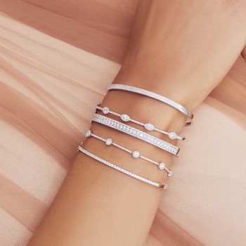 Diamond Halo Style Link Bracelet 14k White Gold (0.88ct)