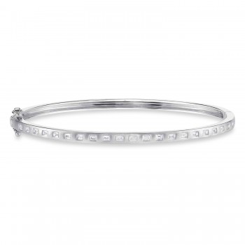 Baguette Diamond Matte Bangle Bracelet 14K White Gold (0.40ct)