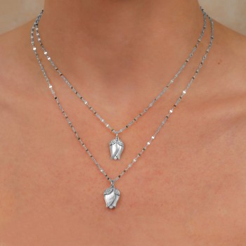 Diamond Matte Flower Pendant Necklace 14K White Gold (0.15ct)