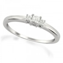 Princess Diamond 3 Stone Engagement Ring in 14k White Gold (0.20ct)